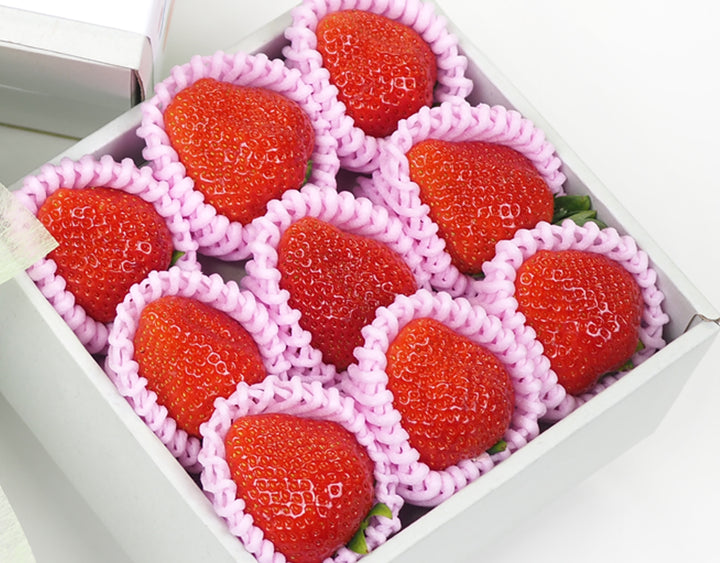 あまおう苺 と せとかのフルーツ二段重